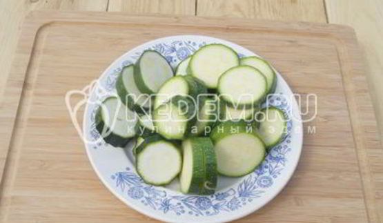 маринованные кабачки с помидорами