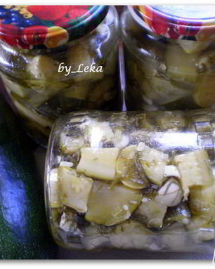 Маринованные кабачки с укропом