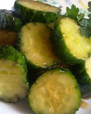 Огурцы маринованные