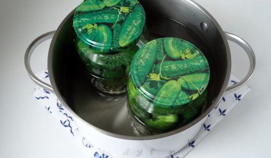 огурцы острые маринованные