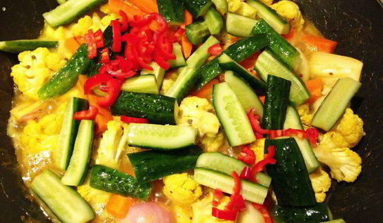 пикалили — маринованные острые овощи