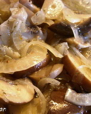 Шампиньоны быстромаринованные