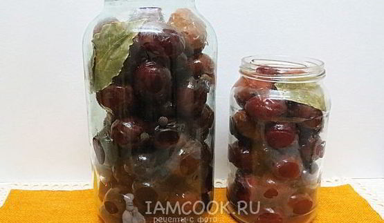сливы маринованные закусочные на зиму
