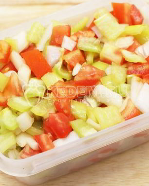 Овощная смесь к мясу на зиму