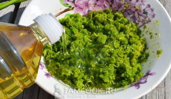 паста из чесночных стрелок на зиму