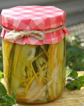 Пикантные огурчики на зиму