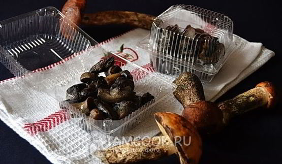 подосиновики, замороженные на зиму