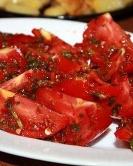 Рецепт помидоров по-корейски с перцем чили