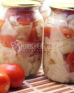 Помидоры с капустой и луком