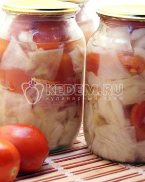 Помидоры с капустой и луком