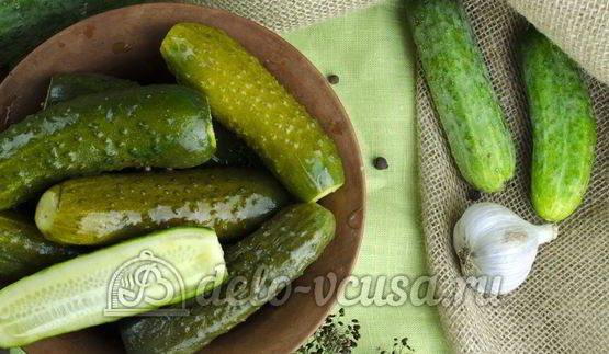 малосольные огурцы
