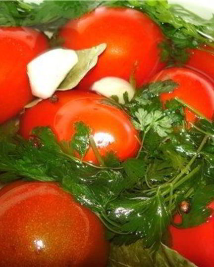 Рецепт соленых помидоров на зиму