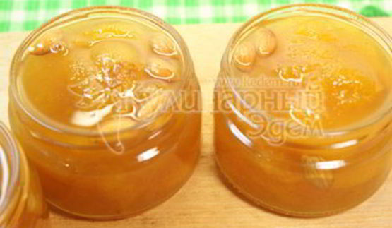 абрикосовое варенье с косточками