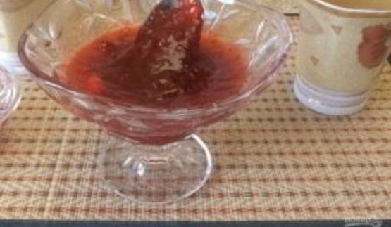 ароматный и нежный конфитюр из клубники