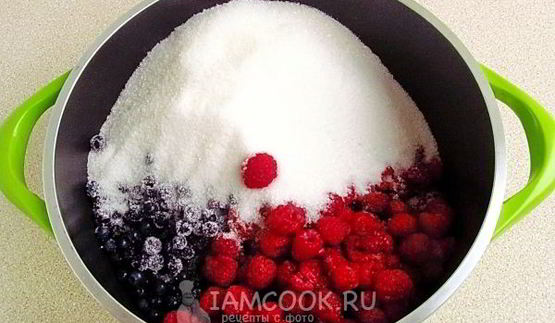 чернично-малиновое варенье