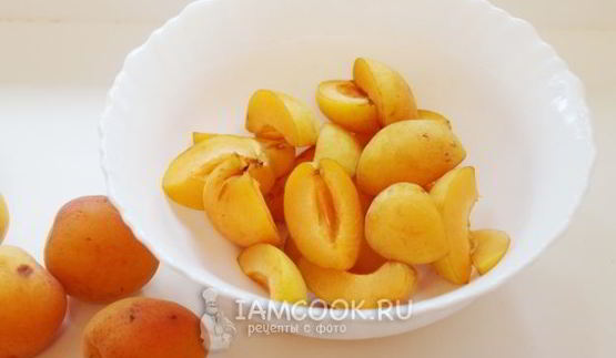 густое варенье из абрикосов без косточек