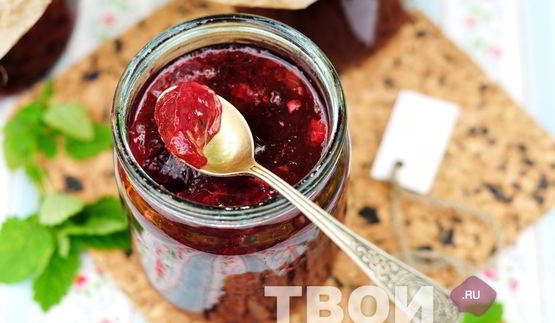 конфитюр из крыжовника с лимоном и мелиссой