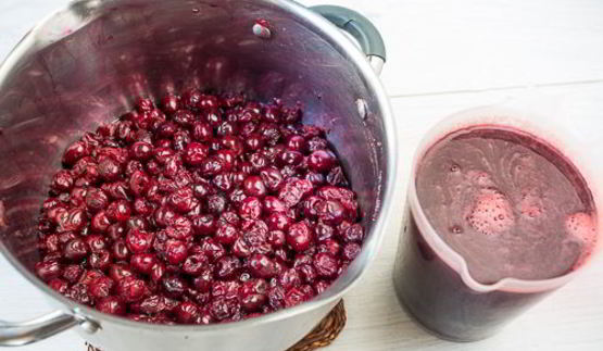 мамино вишневое варенье