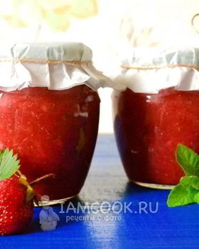 Сырое варенье из клубники