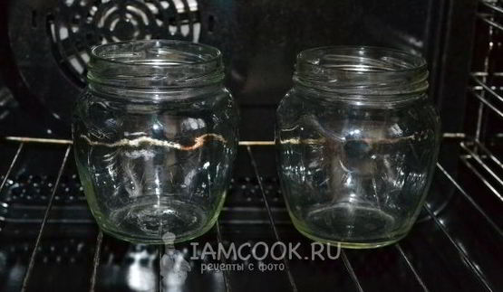 сырое варенье из клубники