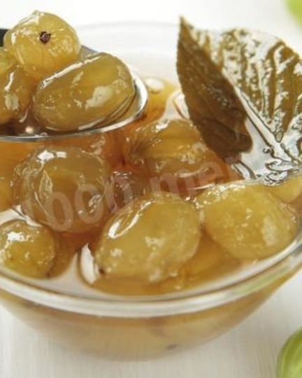 Рецепт царского варенья из крыжовника с вишневыми листьями