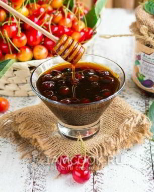 Варенье из черешни с косточками