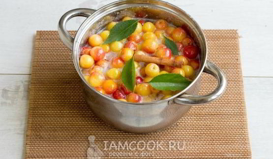 варенье из черешни с косточками