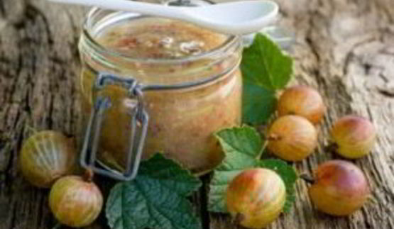 варенье из крыжовника в мультиварке