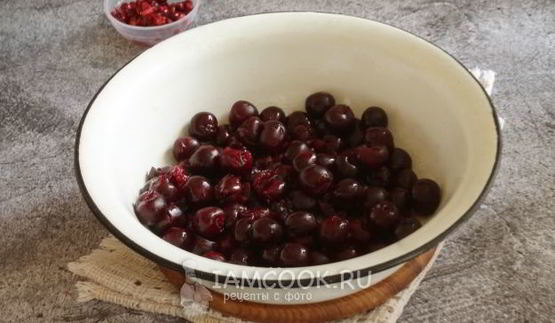 варенье из вишни пятиминутка