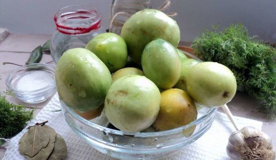 зеленые помидоры на зиму