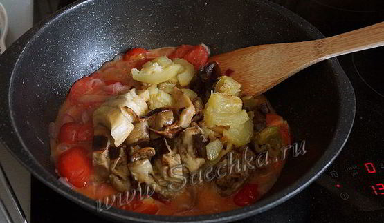 аджапсандал из запеченных овощей