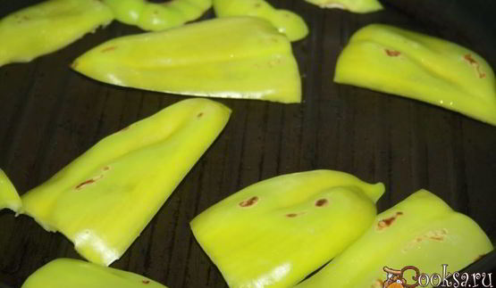 антипасти из баклажана, сладкого перца и помидора