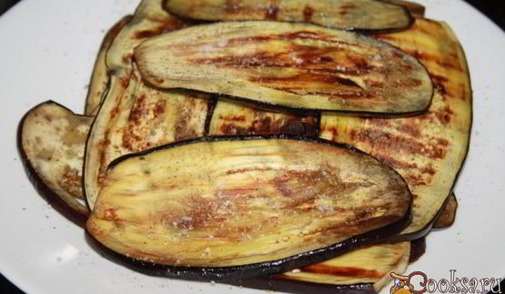 антипасти из баклажана, сладкого перца и помидора