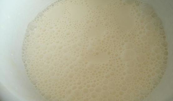 авокадо запеченные под яично-сливочным соусом