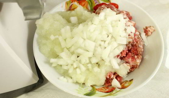 беляши с мясом