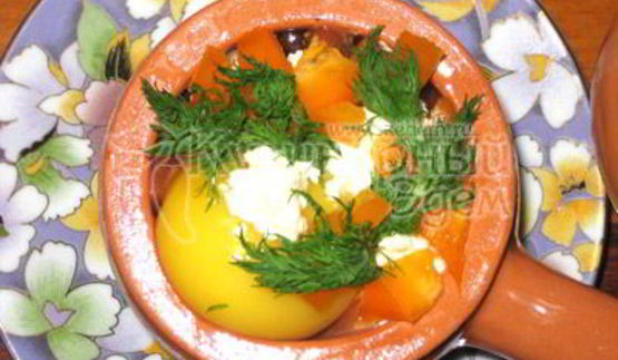 брынза, запеченная с овощами