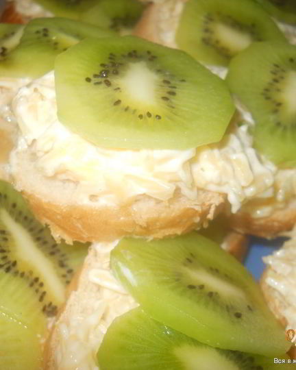 Рецепт бутербродов необычных с киви