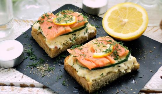 бутерброды с красной рыбой