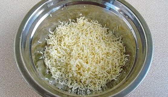 бутерброды с куриным паштетом и сыром