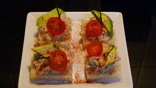 Бутерброды с помидорами