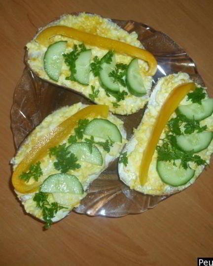 Рецепт бутербродов с яйцом и болгарским перцем