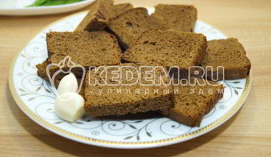 бутерброды со шпротами