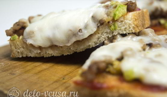 горячие бутерброды с фаршем