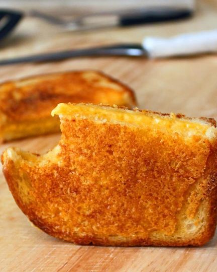 Рецепт горячих бутербродов с сыром