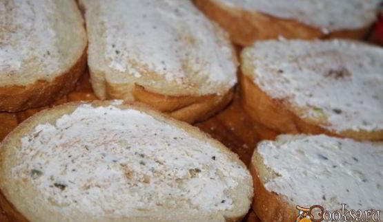 яркие бутерброды с домашней ветчиной к завтраку