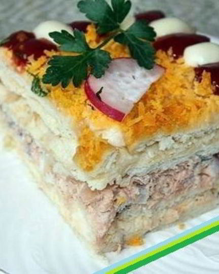 Рецепт закусочного бутербродного торта с рыбой