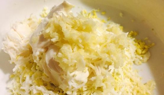 закусочные бутерброды со шпротами