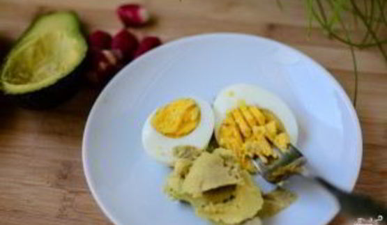 фаршированные авокадо