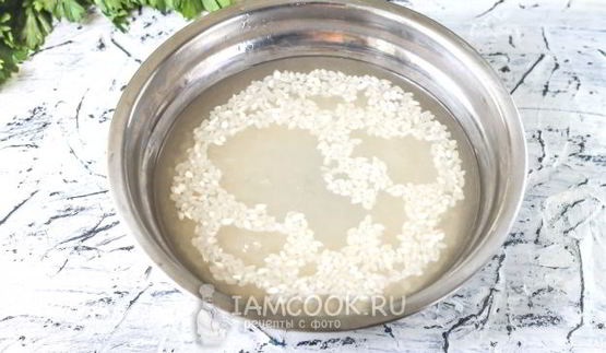 фаршированные перцы в томатном соусе