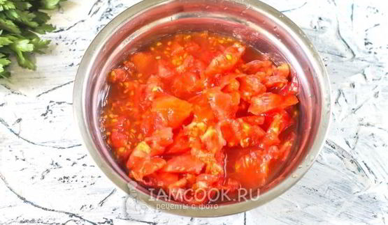 фаршированные перцы в томатном соусе